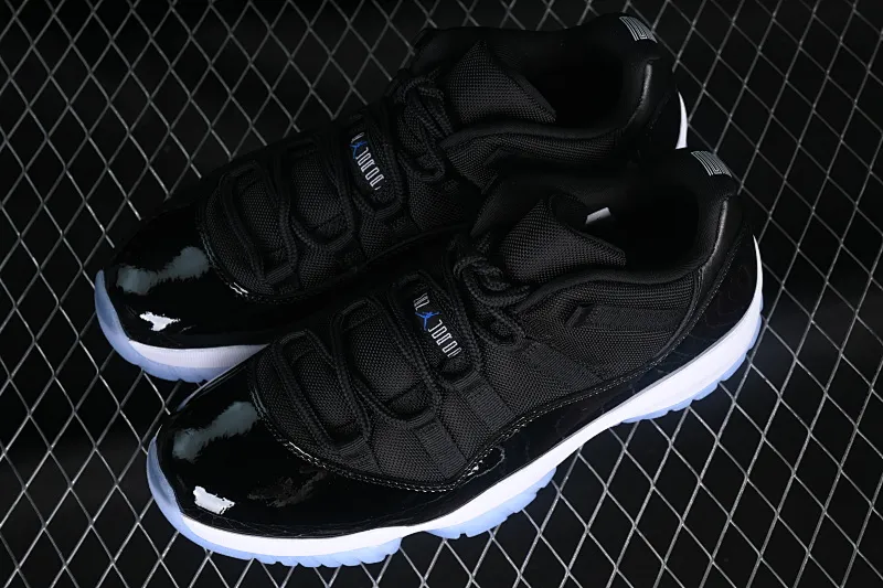 All categories Air Jordan Jordan series basketball shoes Air Jordan 11 F version Air Jordan 11 Low "Space Jam" AJ11 Joe 11 slam dunk real standard real carbon low-top basketball shoes FV5104-004